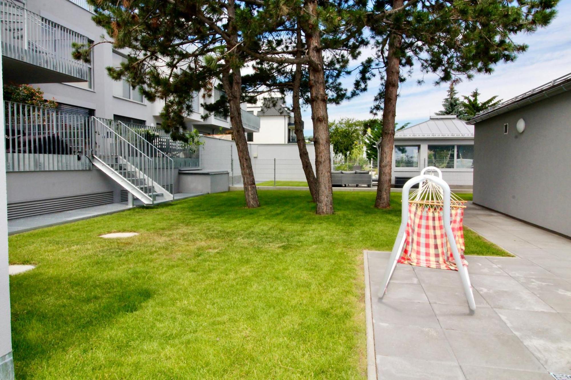 Maureen Lovely 2 Bedroom Unit With Community Pool Wien Eksteriør bilde